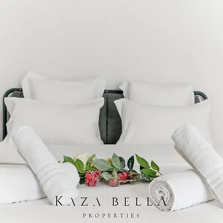 Kaza Bella - Ouen Beautiful * Saint-Ouen (Seine-Saint-Denis)