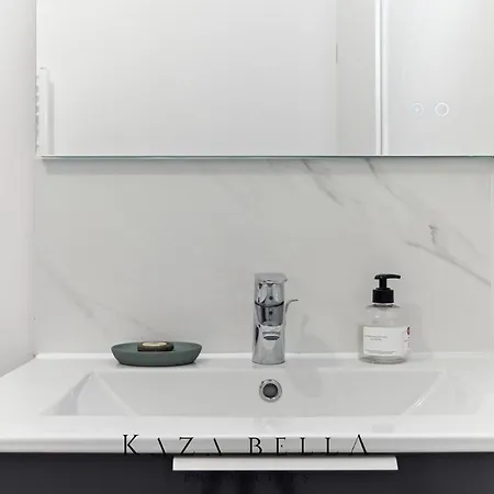 Kaza Bella - Ouen Beautiful Saint-Ouen (Seine-Saint-Denis)