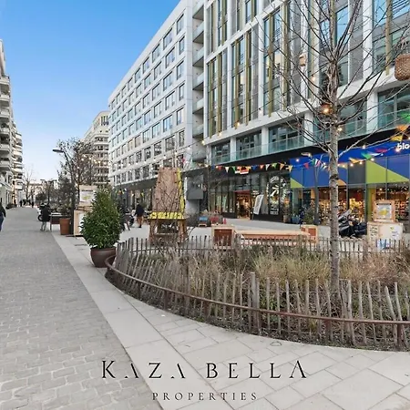 Kaza Bella - Ouen Beautiful * Saint-Ouen (Seine-Saint-Denis)